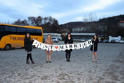 Надпис JUST MARRIED за сватбена декорация