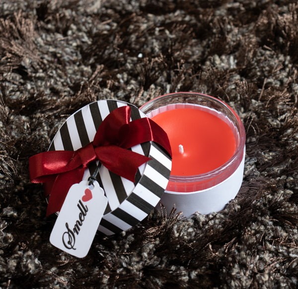 Ароматна свещ за Свети Валентин