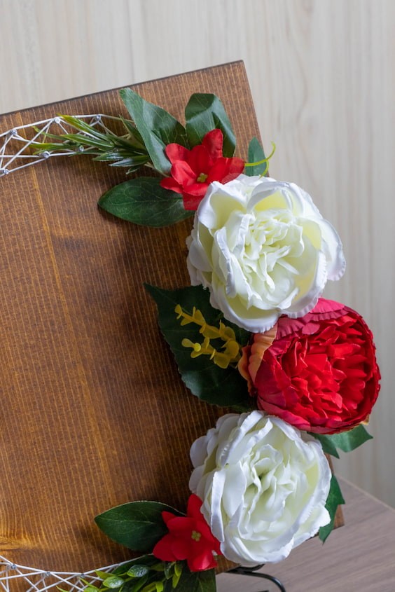 Стринг арт декорация за стена за подарък